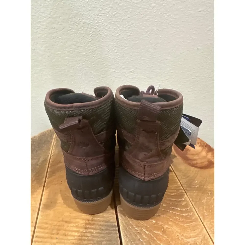 Womens Kamik  Sienna Mid Series size 6 new winter boots